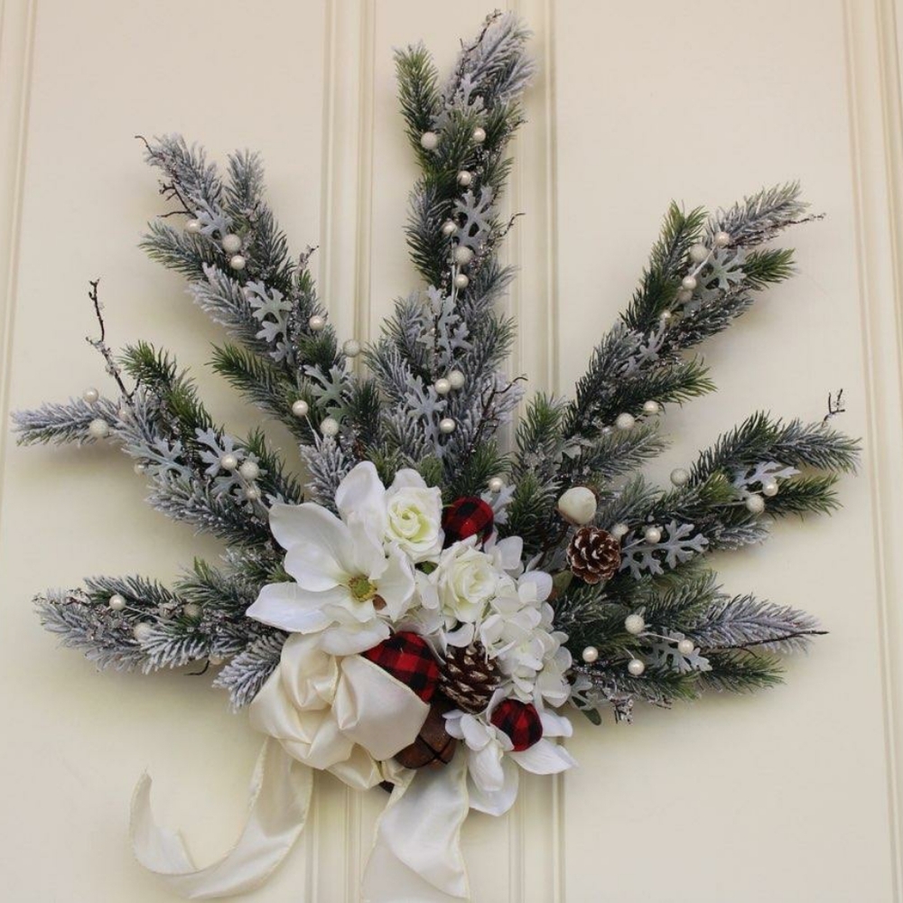 Cannabis Leaf Wreaths